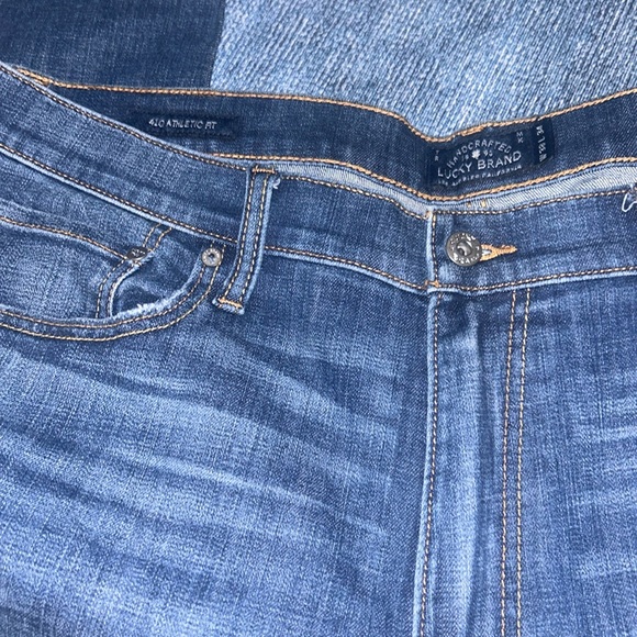 Like new Lucky Brand jeans 38 x 34 - Picture 4 of 4